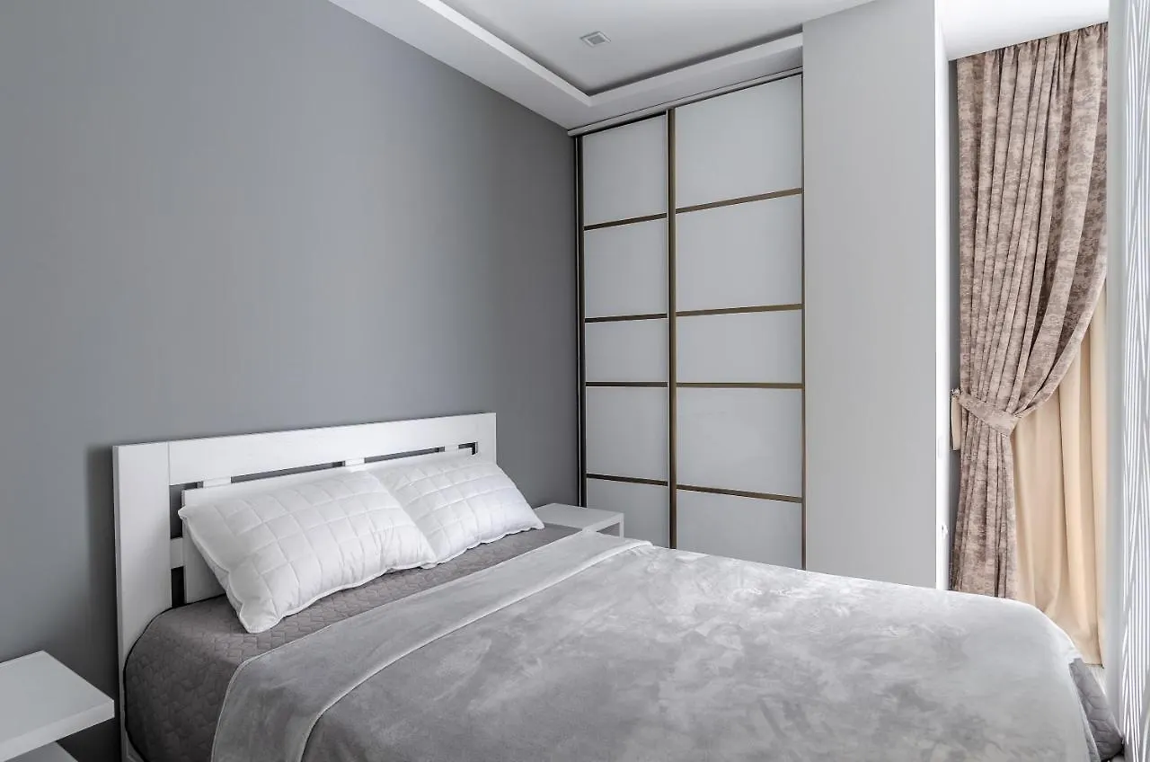 Green Line Apartment باتومي