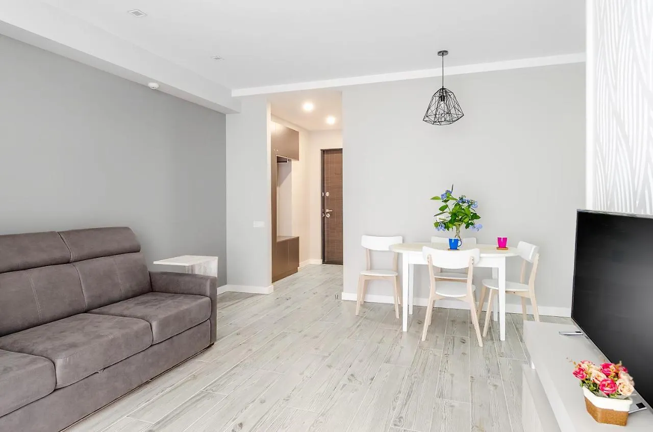 Green Line Apartment باتومي