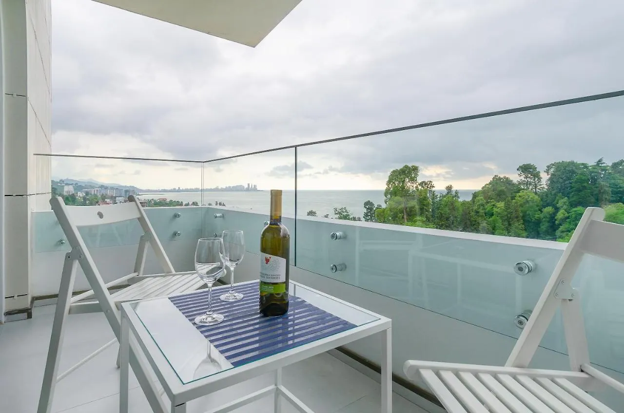 Green Line Apartment باتومي