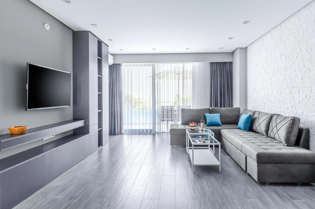 Green Line Apartment باتومي